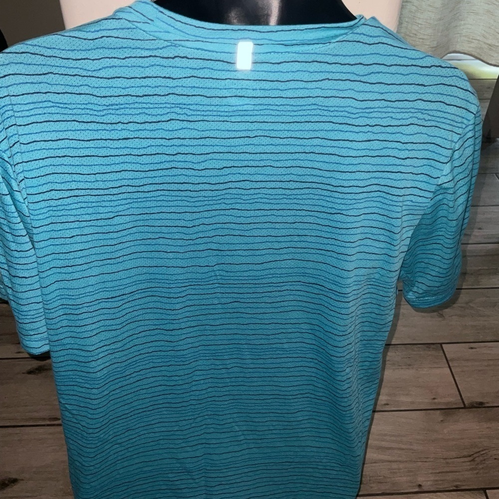 Men’s used Nike running blue striped dri fit shirt size XL - Picture 3 of 4